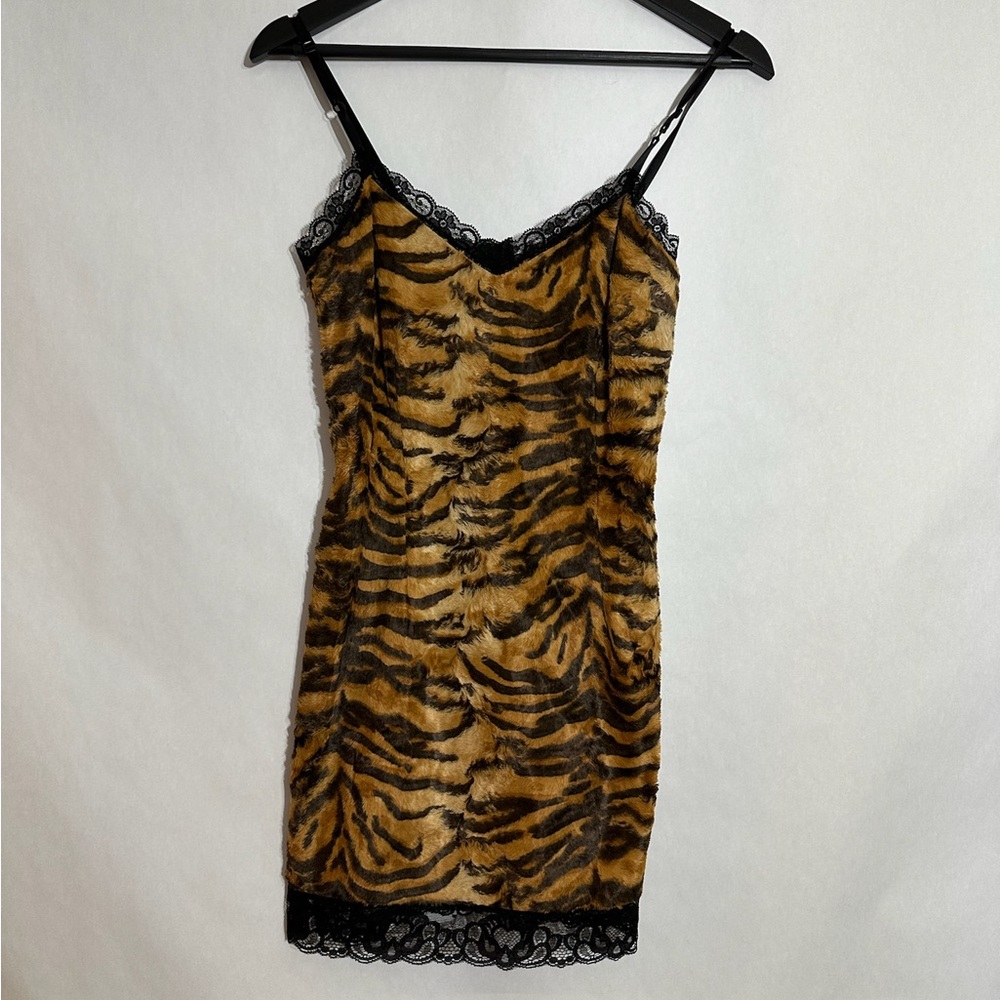 D&G Dolce & Gabbana Tiger Faux Fur Slip Dress Lace Vintage Y2K 38 (IT) / 2 (US) - Picture 2 of 11